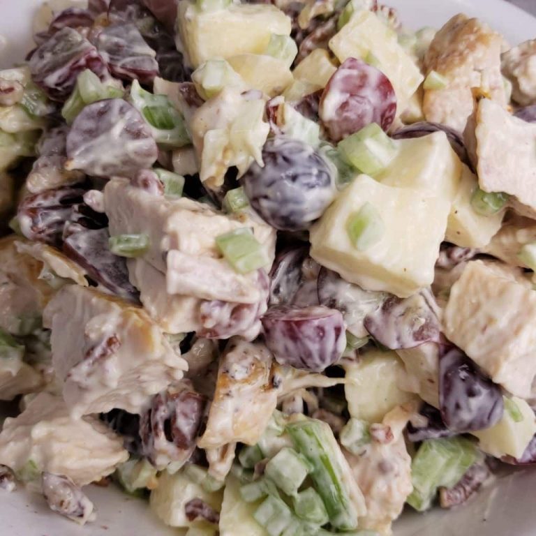 “Arby’s Salad Menu: Prices, Ingredients & Nutrition Details”